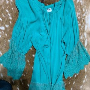 Turquoise Wrangler M blouse